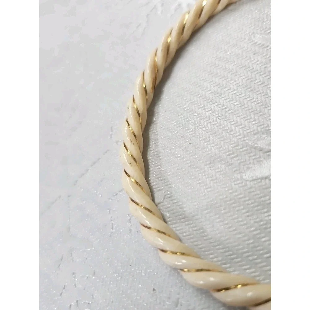 Antique Estate 14KT Yellow Gold Inlay‎ Cream Corrugated Twist Bangle Bracelet
